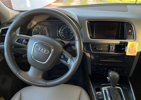 Audi Q5 cena 55900 przebieg: 318000, rok produkcji 2012 z Boguszów-Gorce małe 121